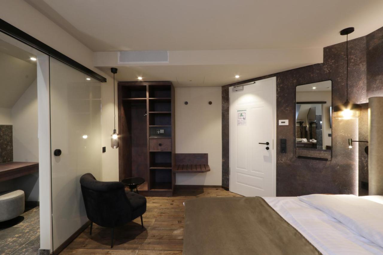 Reinhardts Hotel Buchen  Ngoại thất bức ảnh